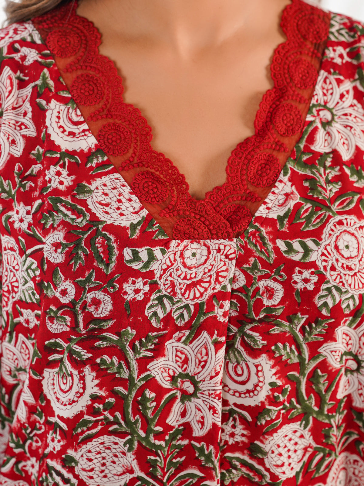 Block Printed Cotton Kurta Pant Bagiya Set Red Flower