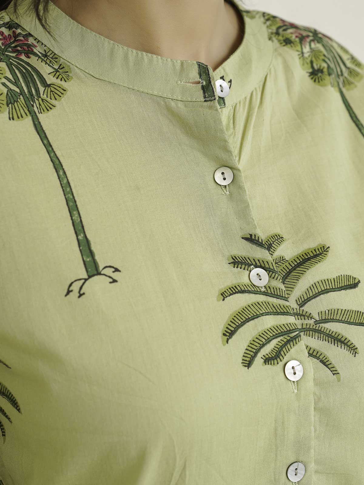 Women Ethnic Motifs Printed Cotton Pleat Set Green Tree