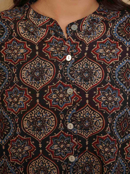Women Ethnic Motifs Printed Cotton Pleat Set Ajrak