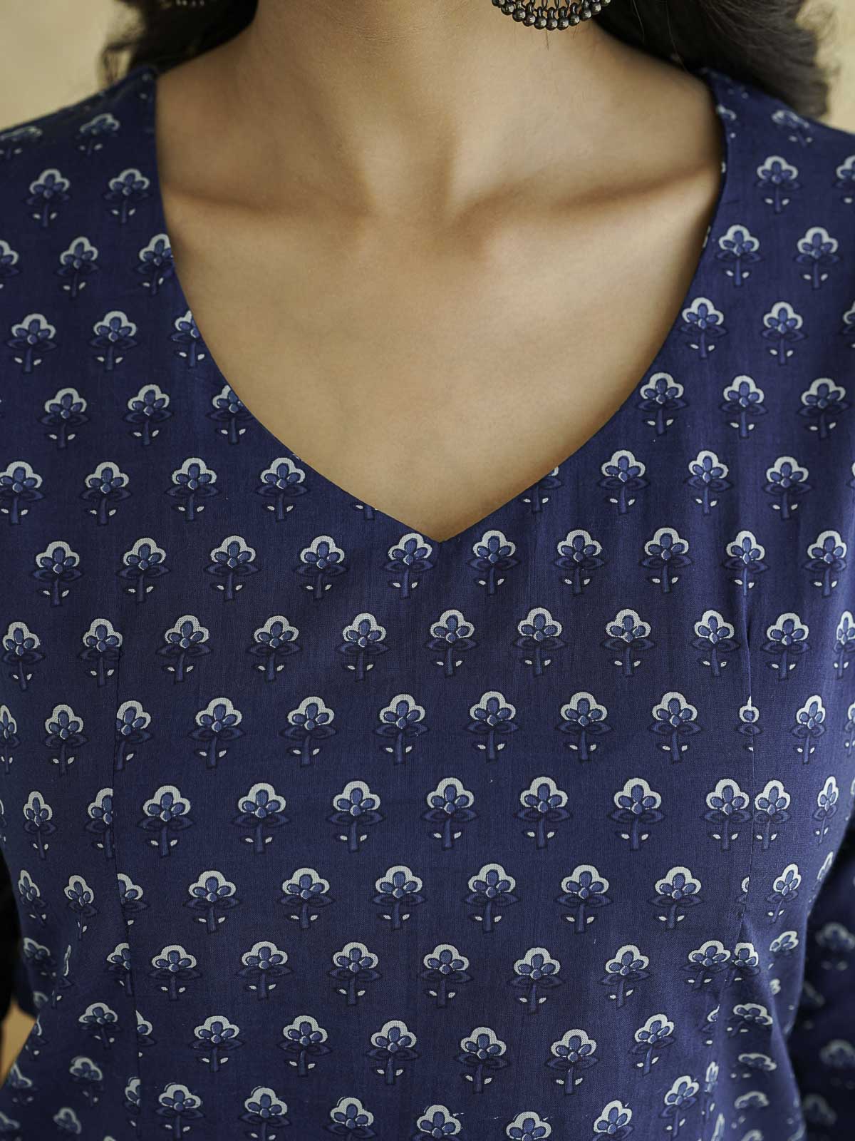 Full Sleeve Cotton Printed Classic Vee Top Indigo Booty