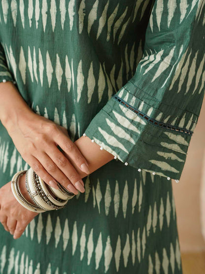 Cotton Printed Aline Kurta Set For Women Green