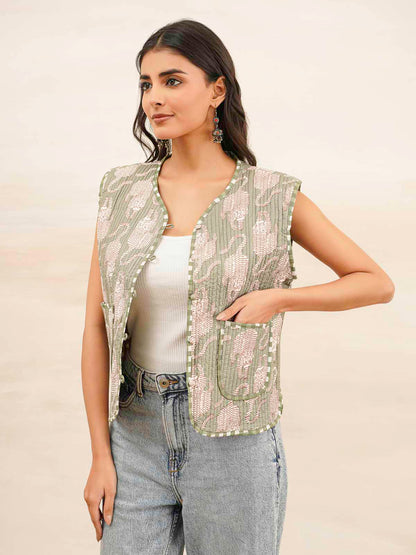 Cotton Printed Crop Sleeveless Quilted Jacket Green
