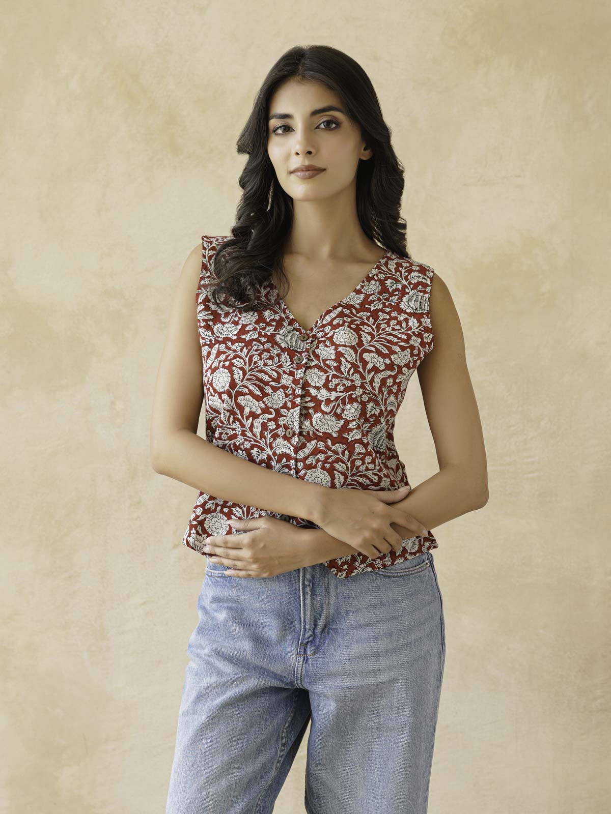 Sleeveless Cotton Block Printed Kothi Top Red Jaal