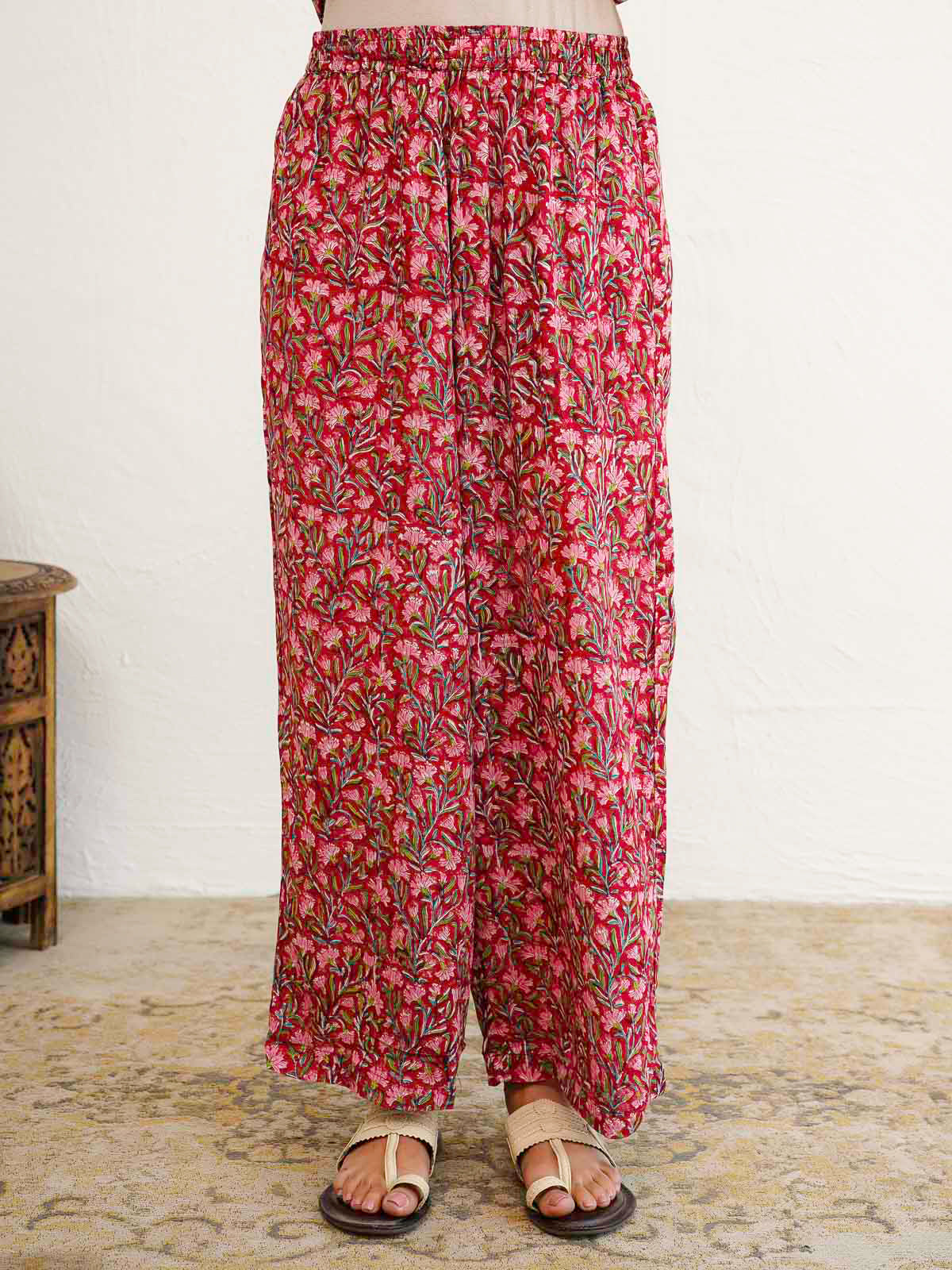 Block Printed Cotton Kurta Pant Bagiya Set Red Patti