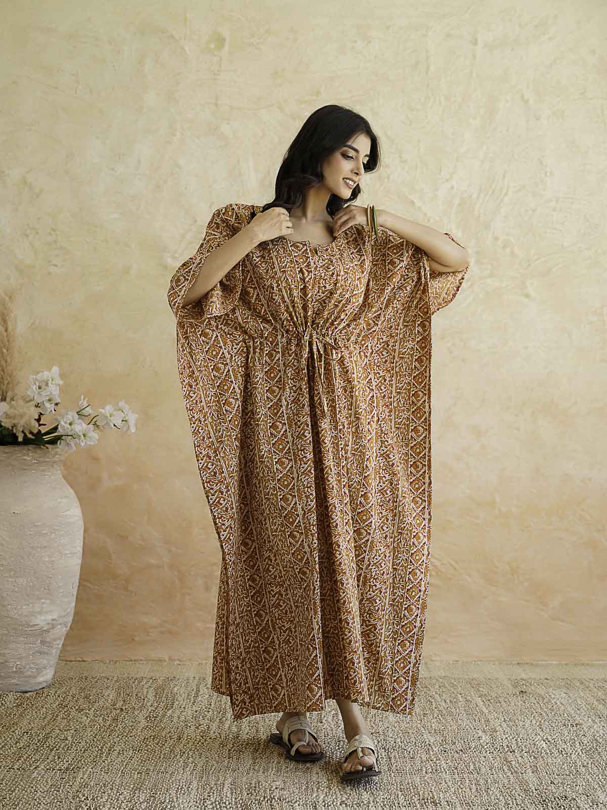 Block-Printed Cotton Long Kaftan Red Patti