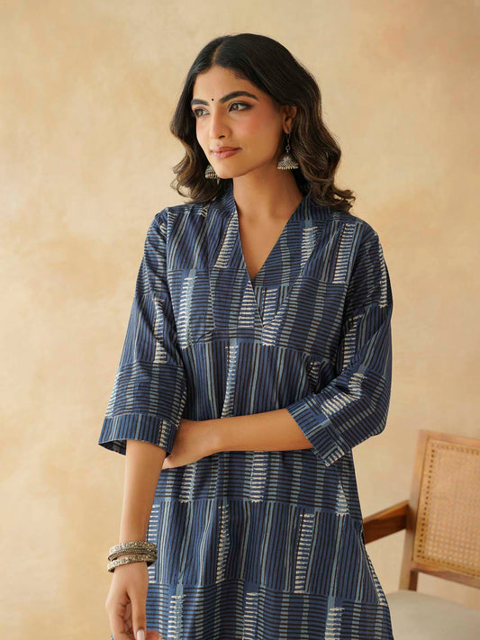 Cotton Printed Straight Kurta Indigo Strp