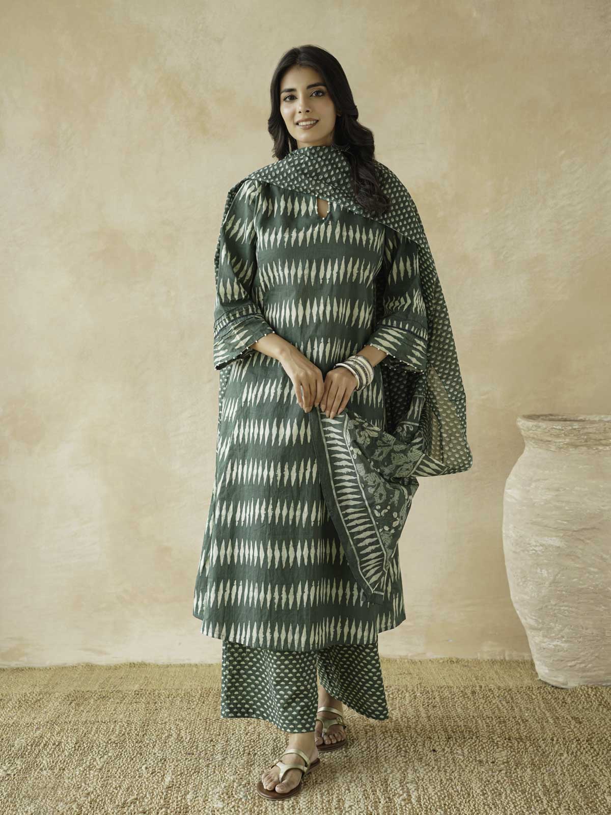 Cotton Printed Aline Kurta Set For Women Green