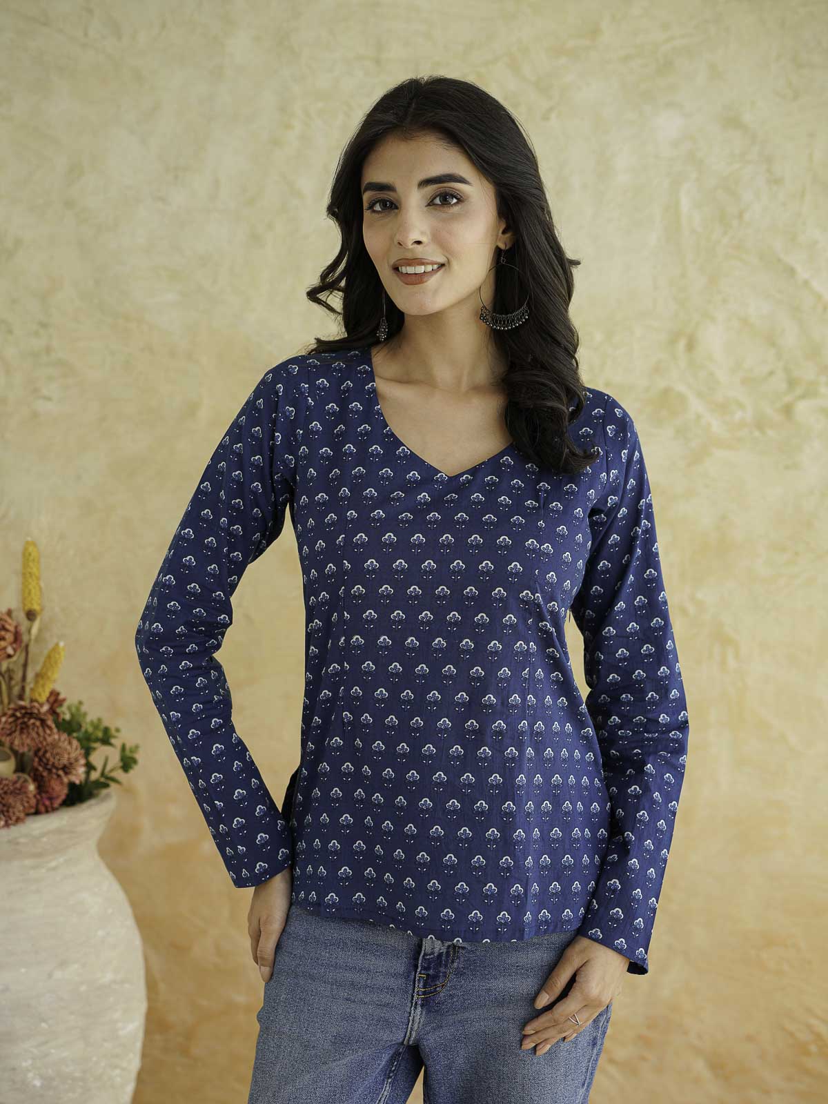Full Sleeve Cotton Printed Classic Vee Top Indigo Booty