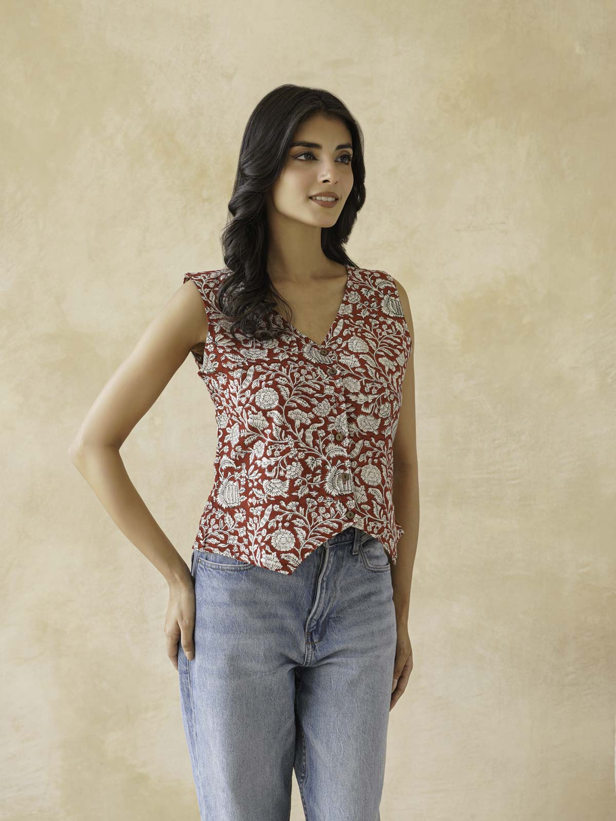 Sleeveless Cotton Block Printed Kothi Top Red Jaal