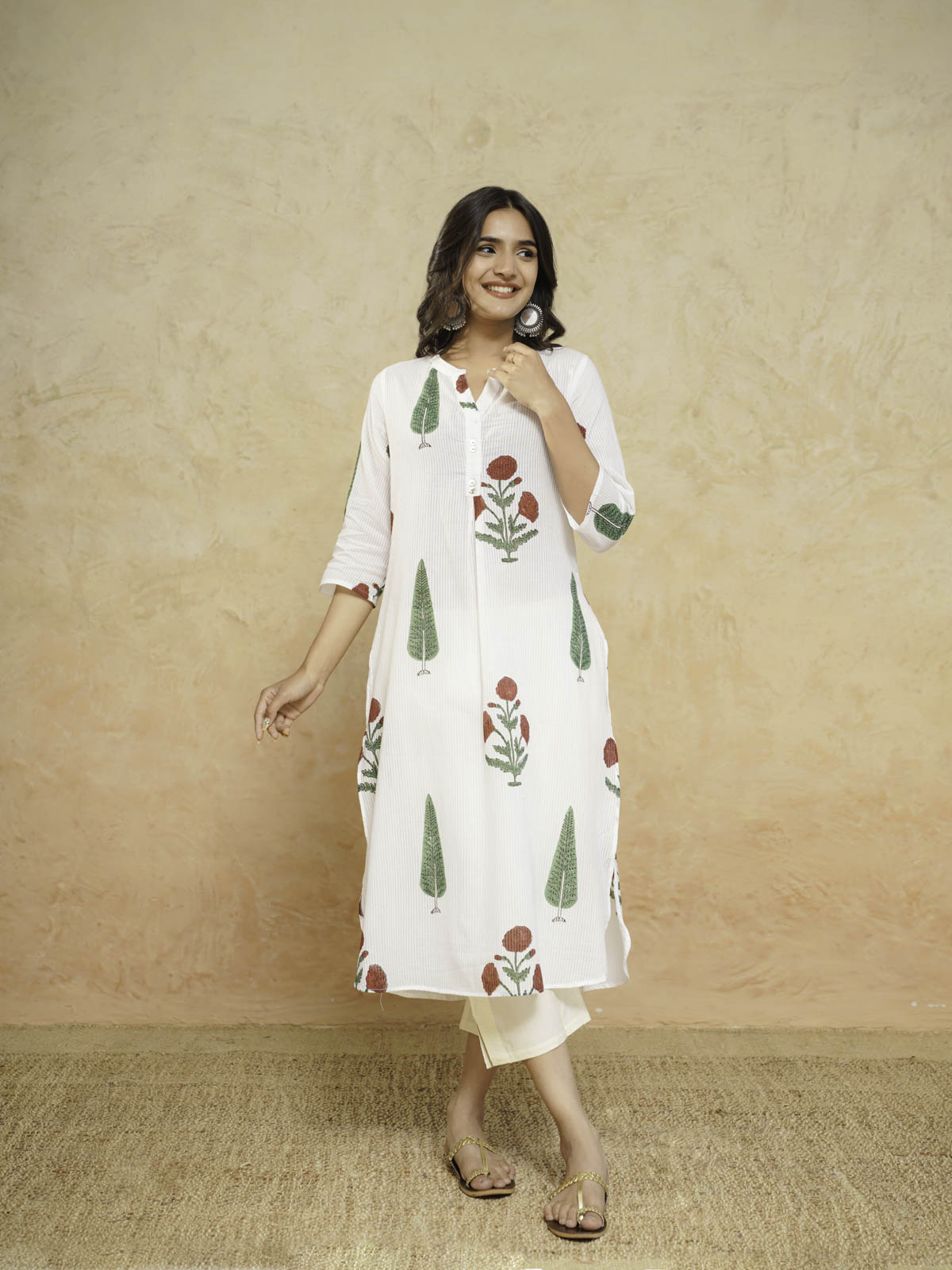 Cotton Pleat Kurta For Women White Patti