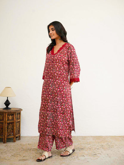 Block Printed Cotton Kurta Pant Bagiya Set Red Patti