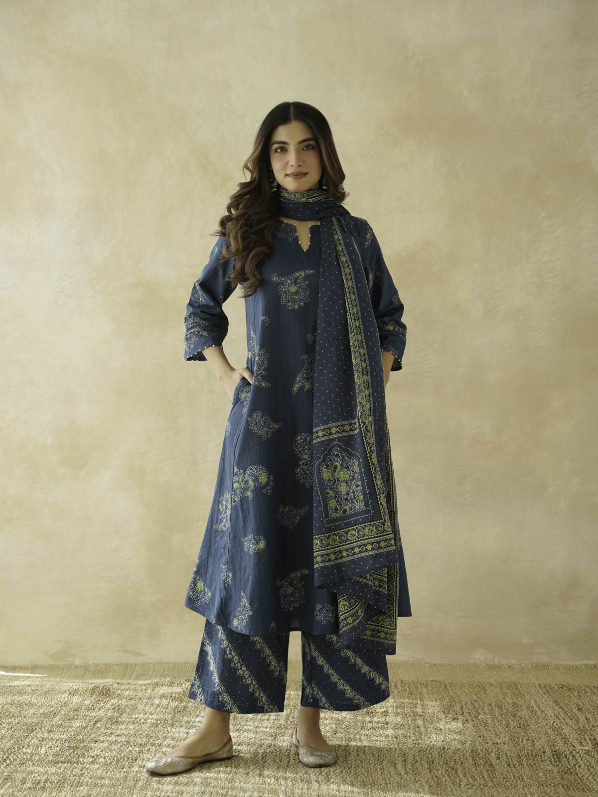 Cotton Printed Aline Geet Kurta Set For Women Indigo