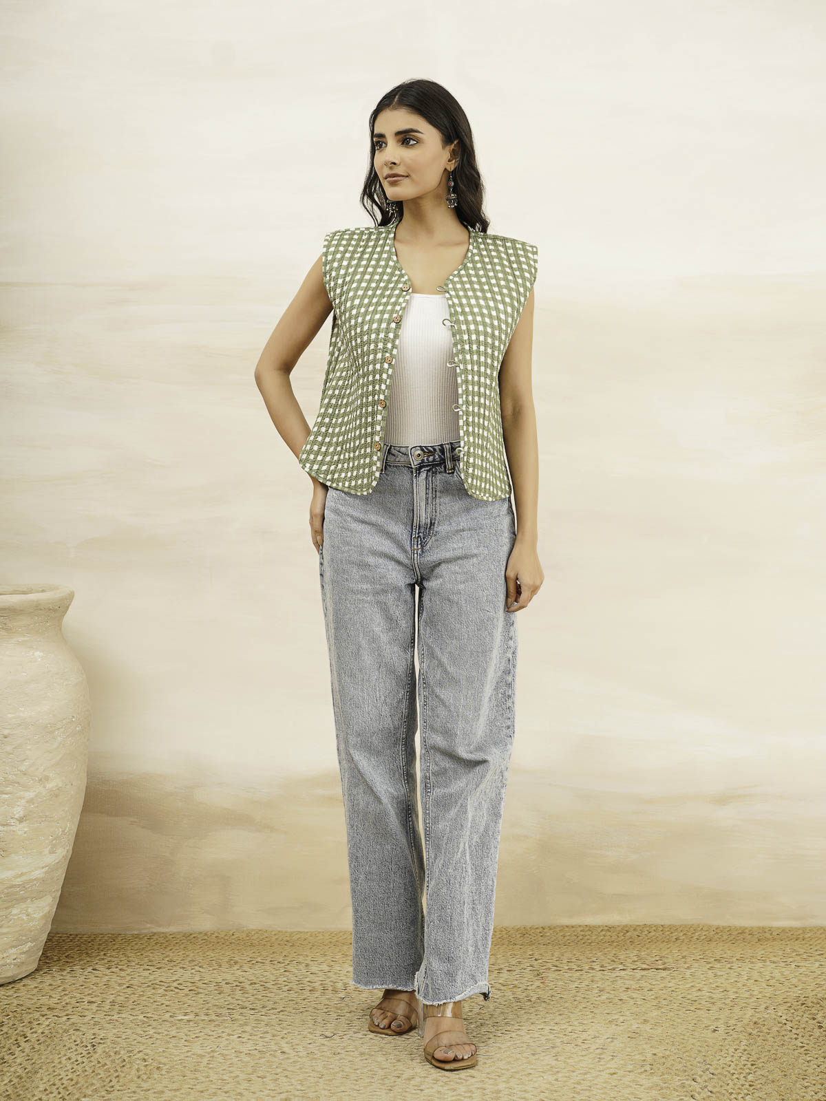 Cotton Printed Crop Sleeveless Quilted Jacket Green