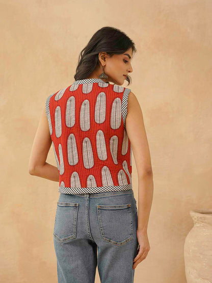 Cotton Printed Crop Sleeveless Quilted Jacket Red