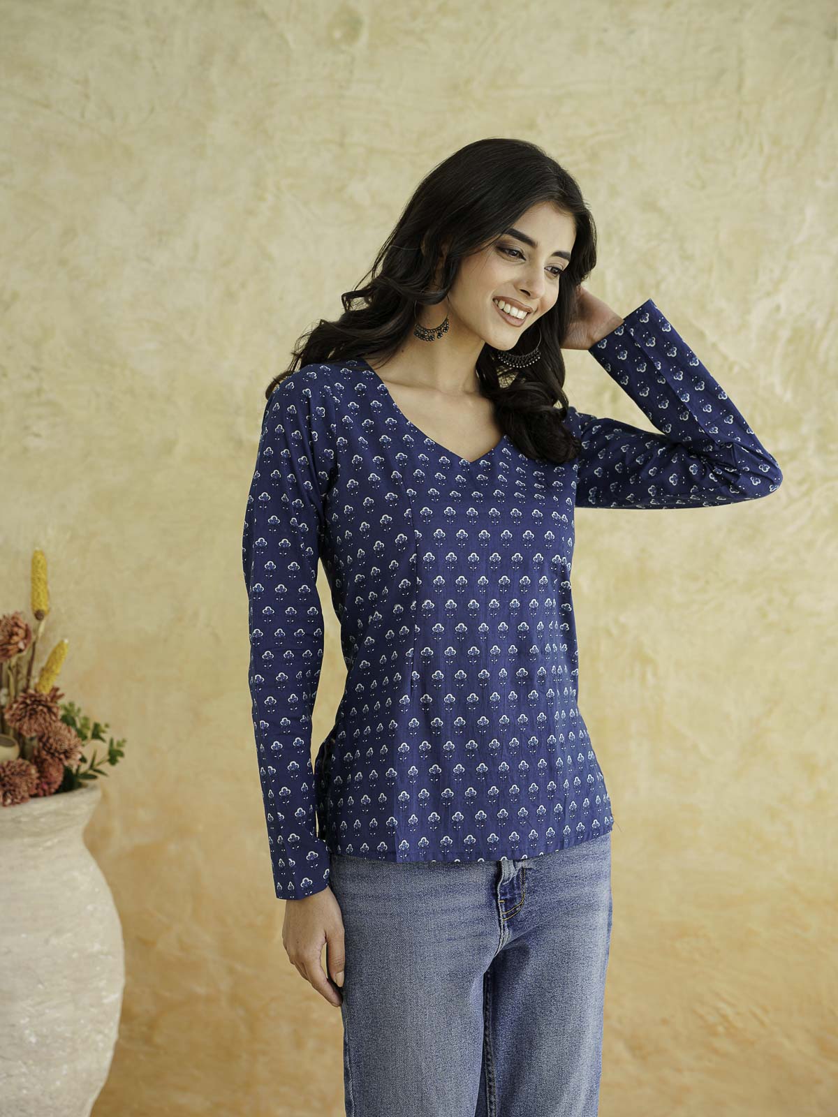 Full Sleeve Cotton Printed Classic Vee Top Indigo Booty