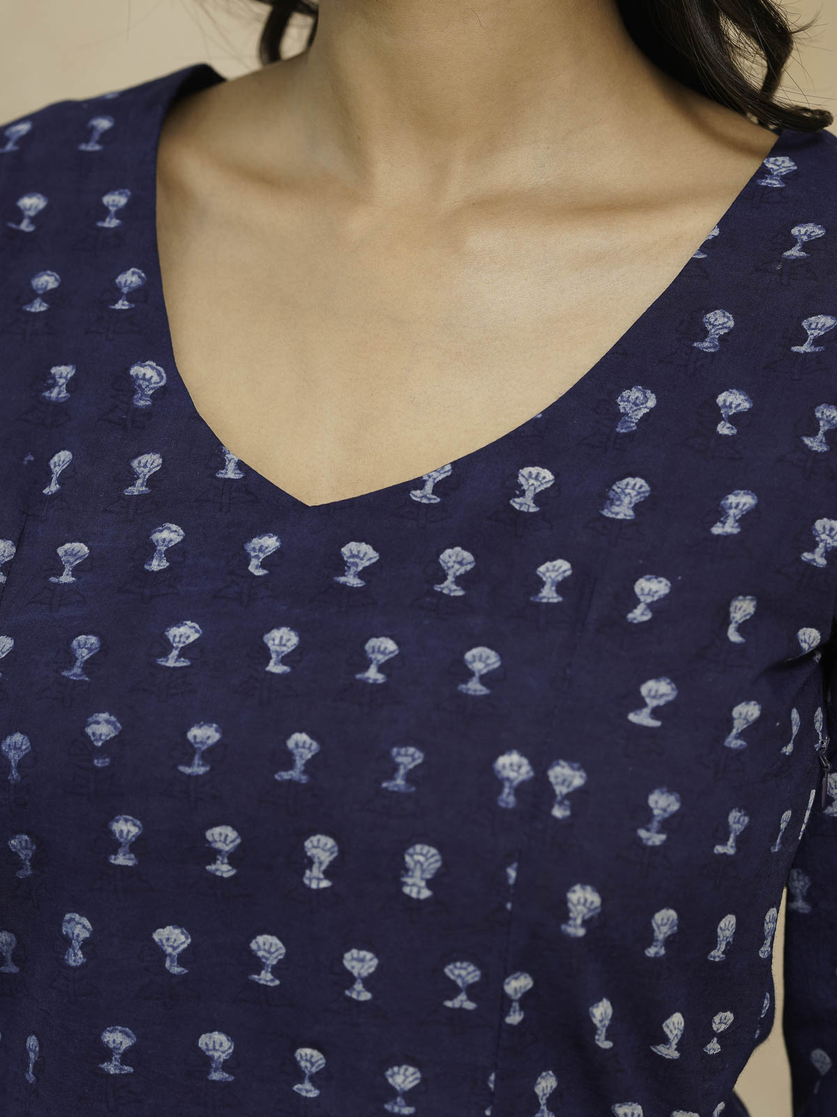 Full Sleeve Cotton Printed Classic Vee Top Blue Booty