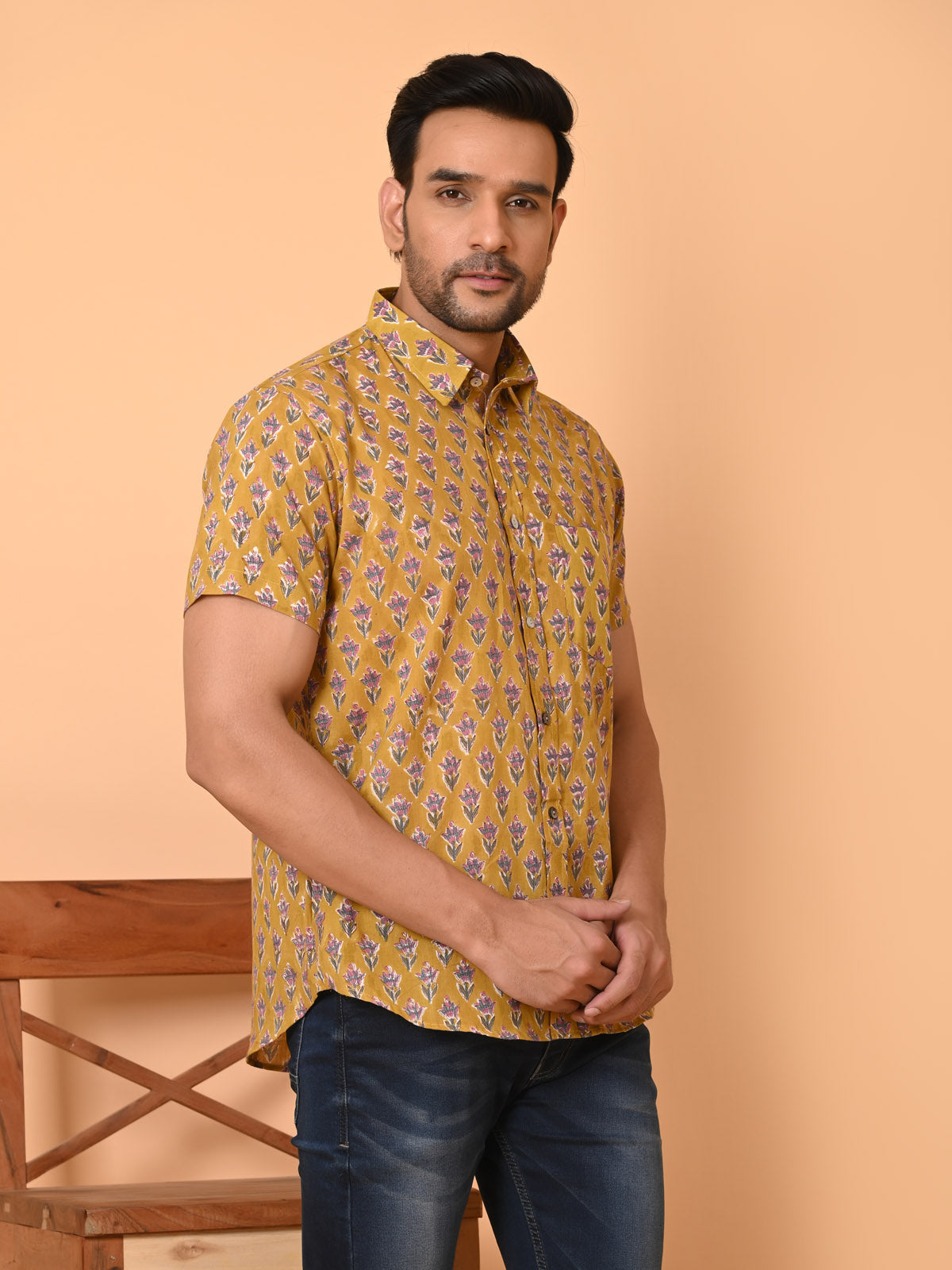 Men's half sleeves shirt yellow - Goodhand