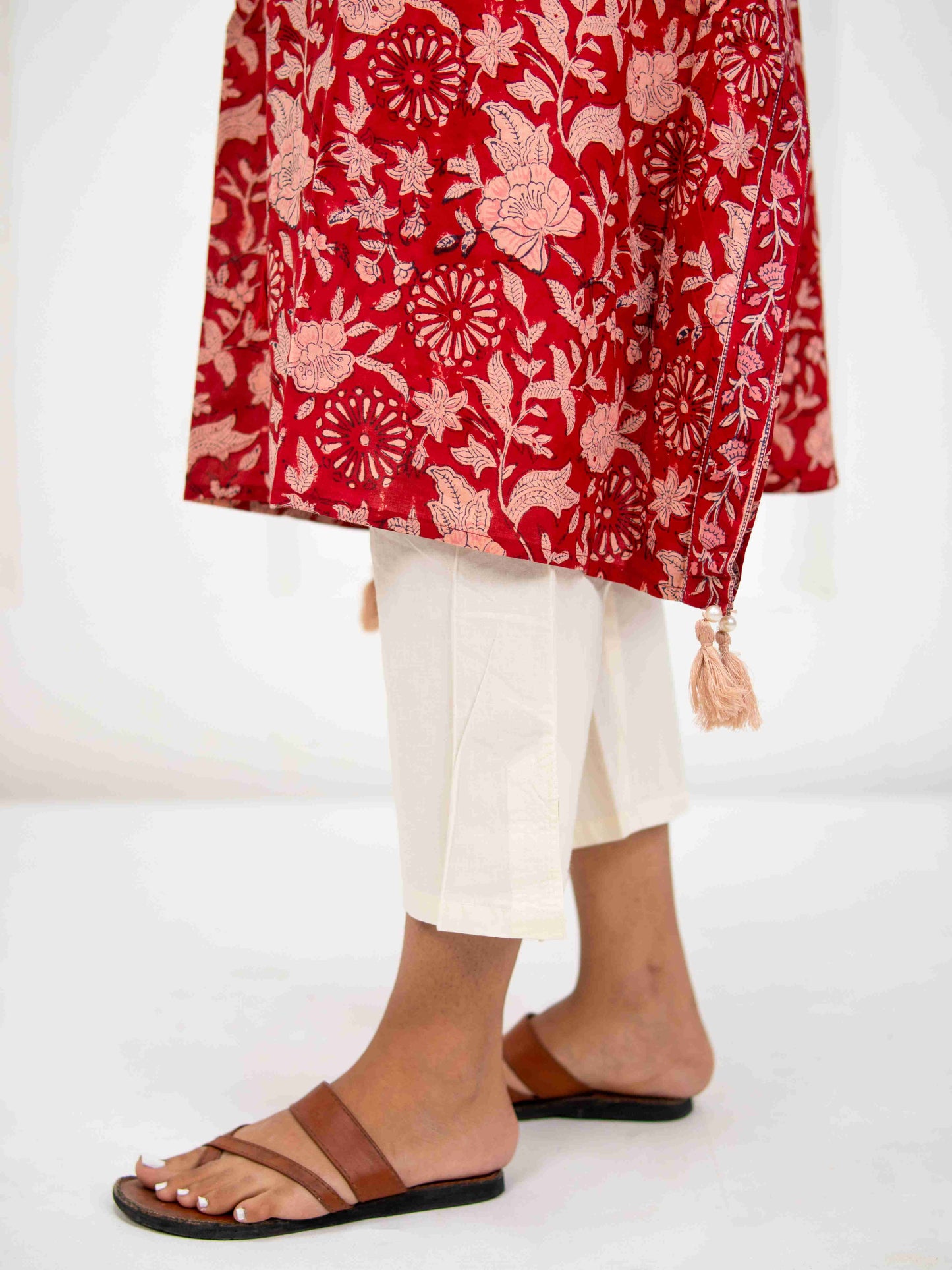 Tassel Kaftan Red - Goodhand