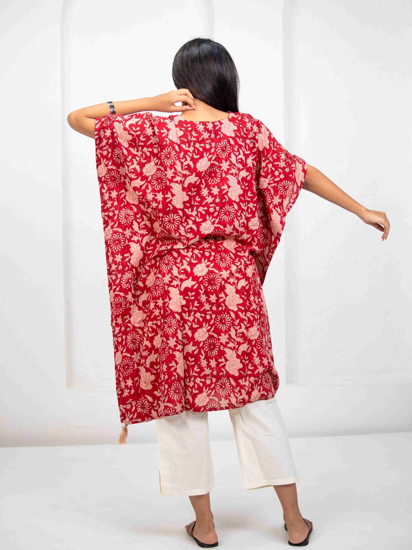 Tassel Kaftan Red - Goodhand