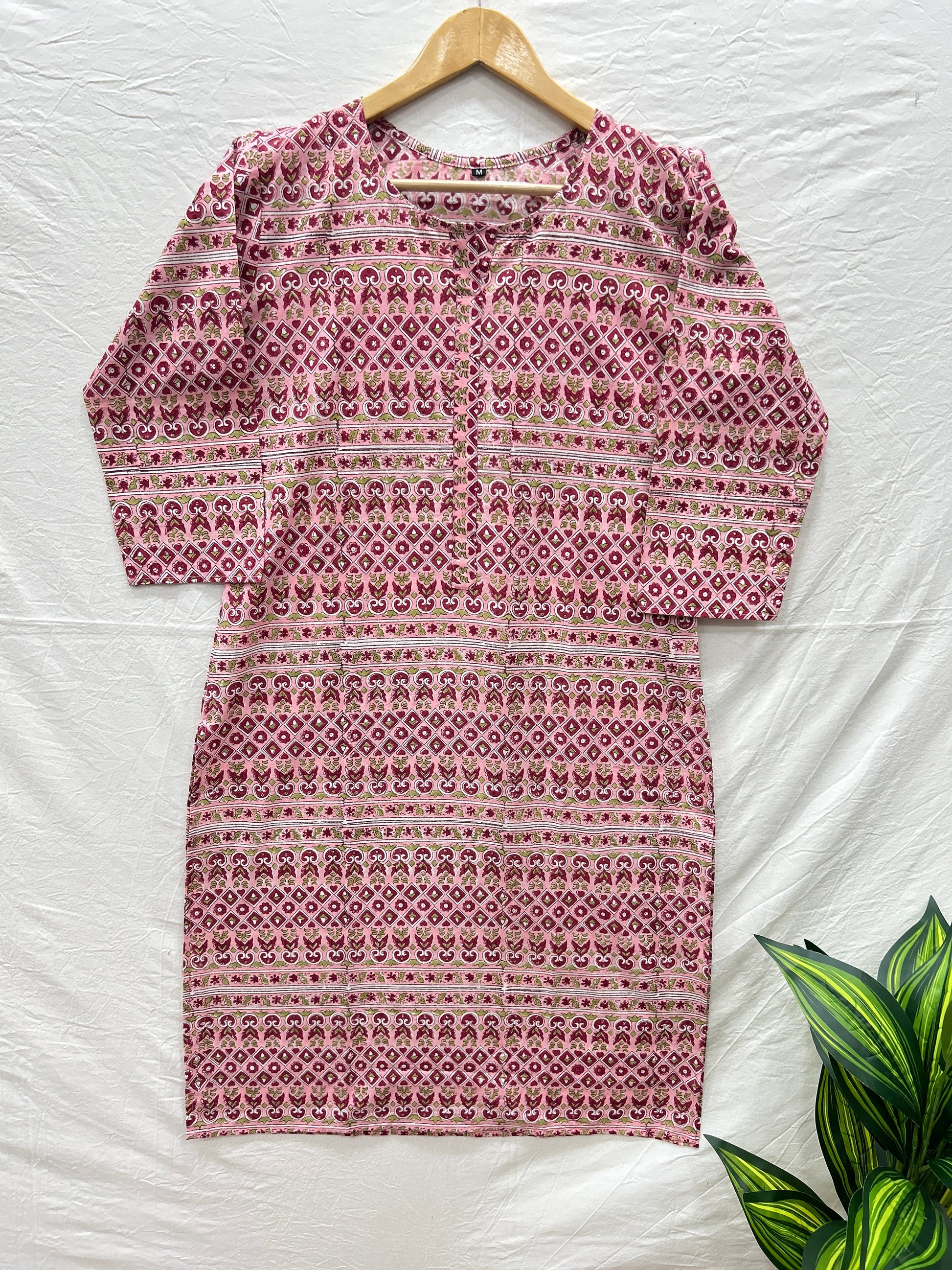 Knee length kurta pink - Goodhand