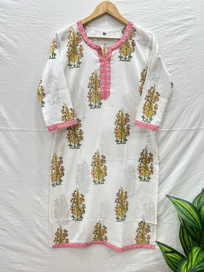 Knee length kurta white pink - Goodhand