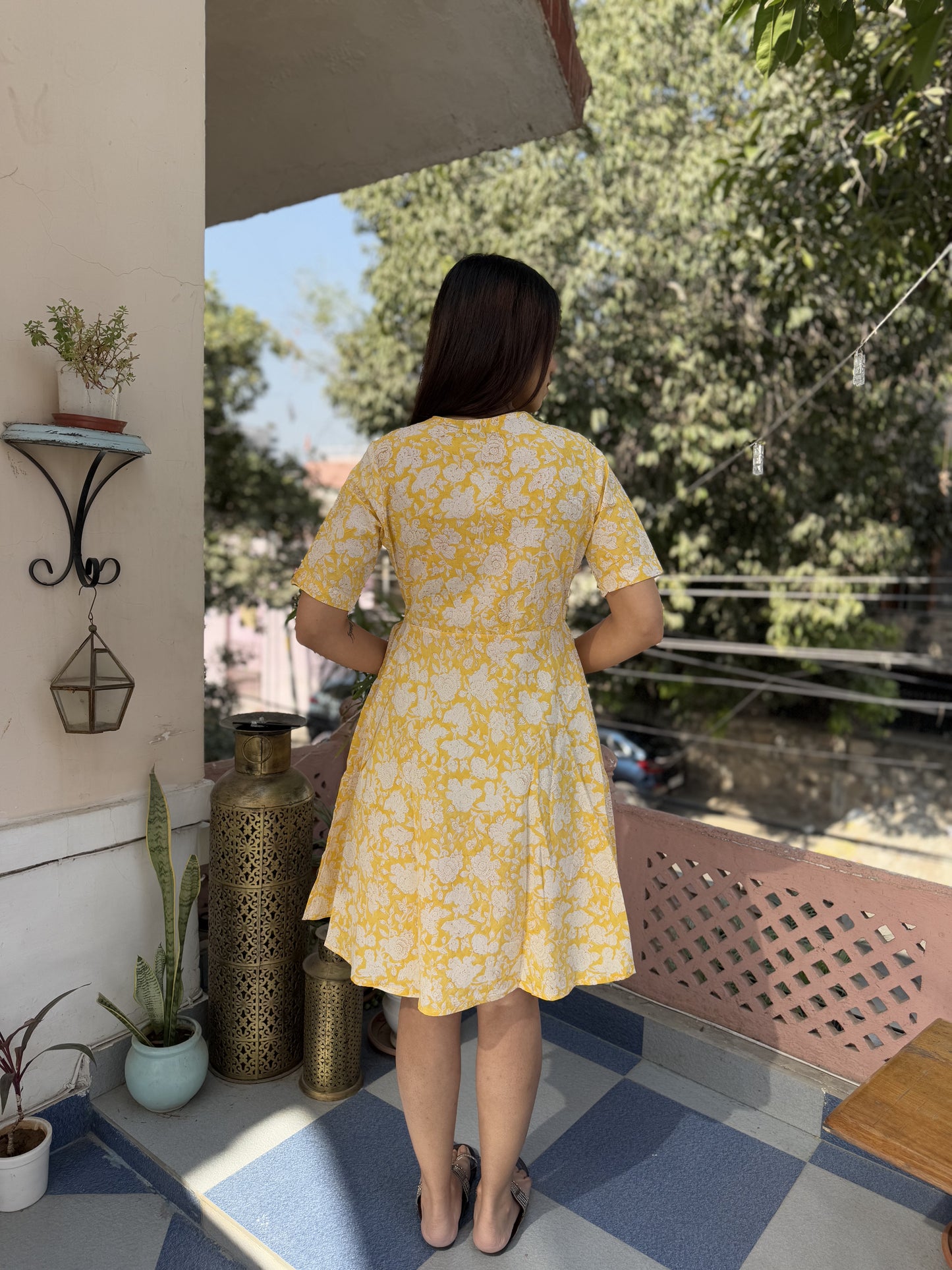 Knee-Length Tie-ups Wrap Dress Yellow