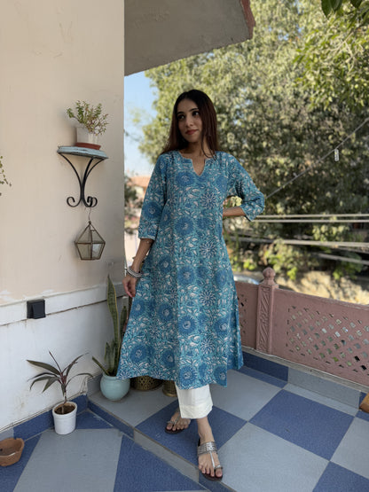 Cotton printed A-line Phiran kurta Light Blue