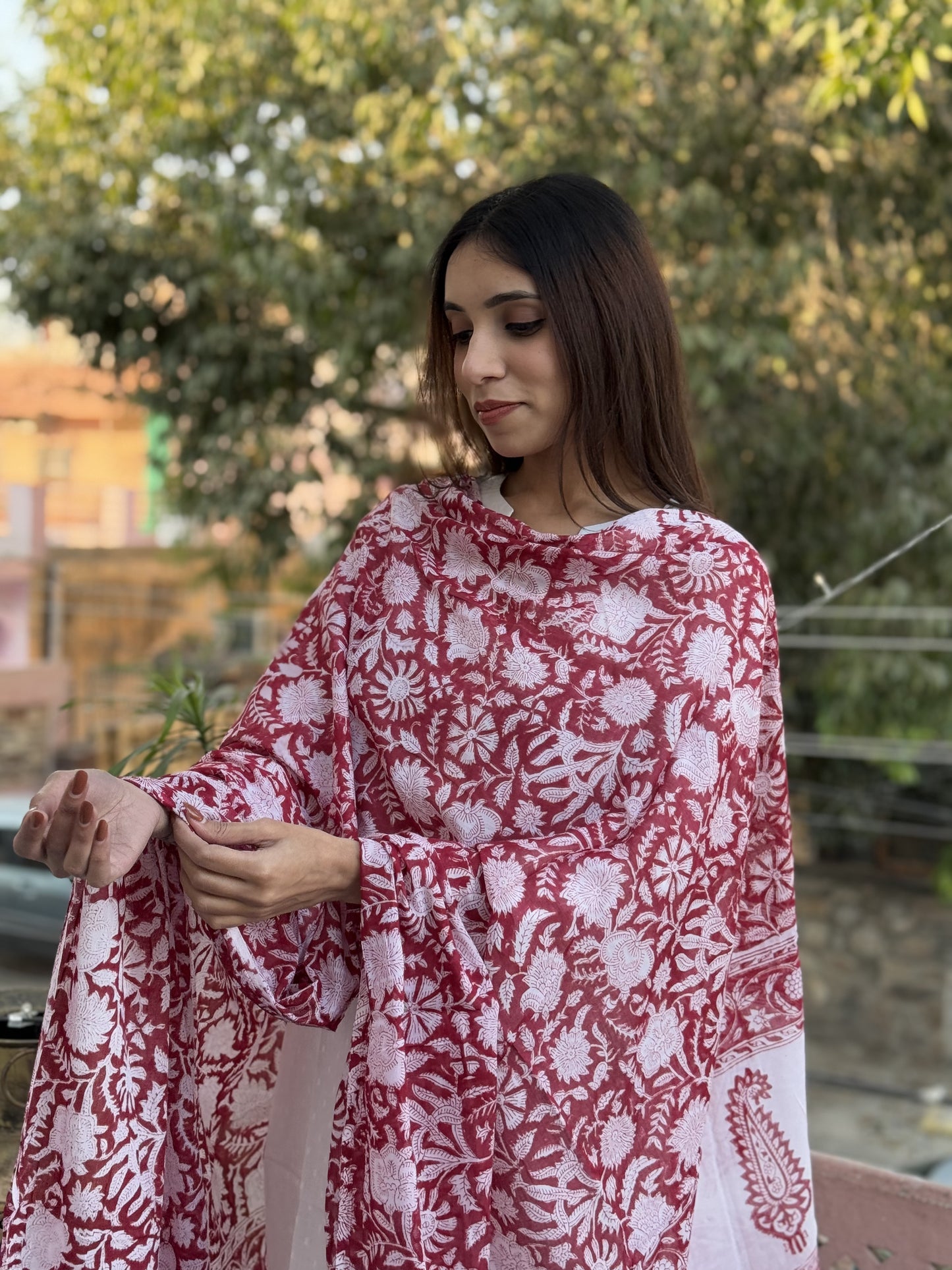 Mulmul Cotton Dupatta Red