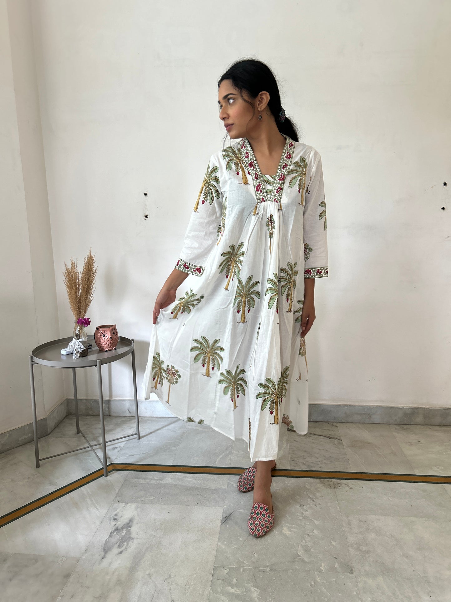 Mughal Dress white - Goodhand