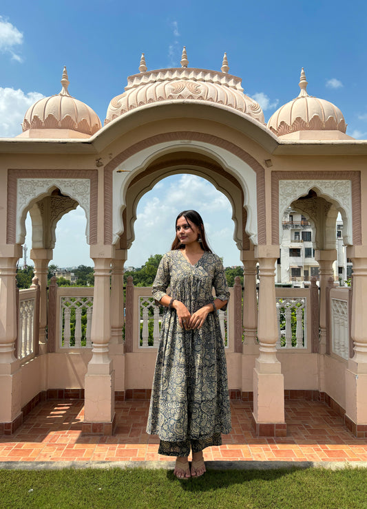 Bindiya Empire Set Grey - Goodhand