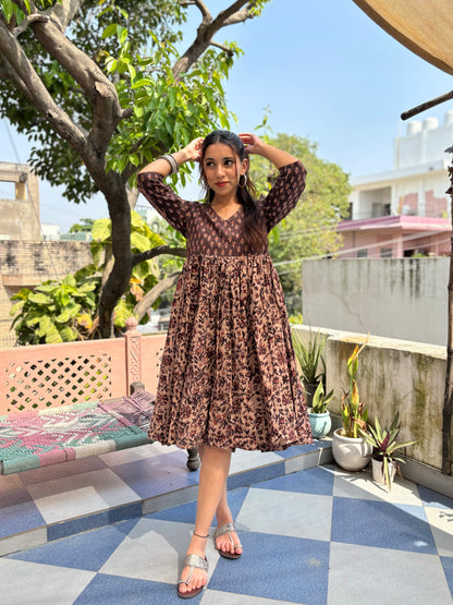 3/4 sleeves Knee-Length Kantha Dress Brown