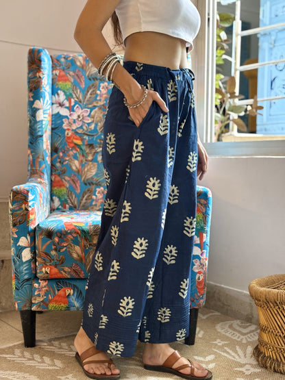 Relaxed Cotton Pintucks Zubi Pant Indigo