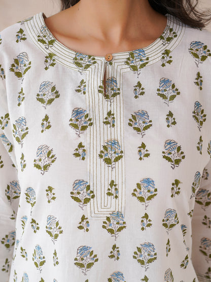 3/4th Sleeve Short Gauhar Kurti White