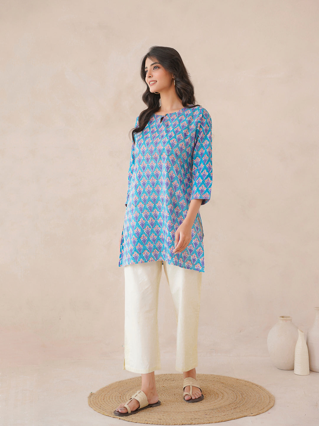3/4th Sleeve Short Gauhar Kurti Light Blue