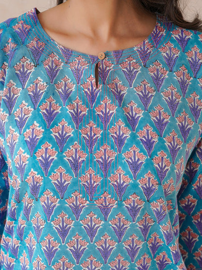 3/4th Sleeve Short Gauhar Kurti Light Blue
