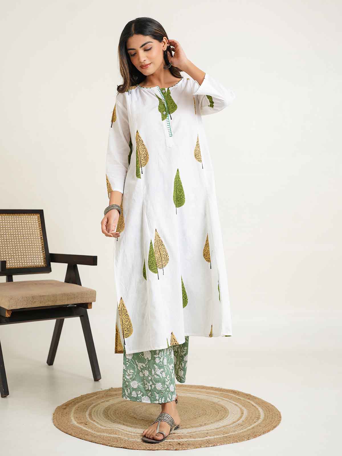 Block Printed A-Line Cotton Kurta Pant Chandni Set White Patti