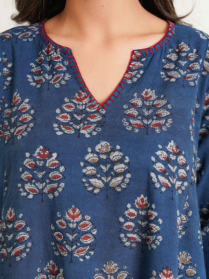 Cotton printed A-line Phiran kurta Indigo