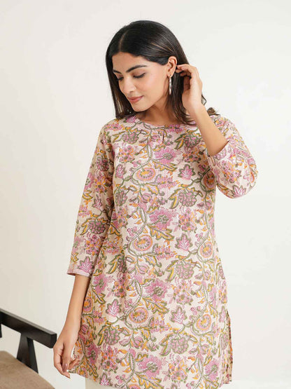 3/4th Sleeve Short Gauhar Kurti Yellow