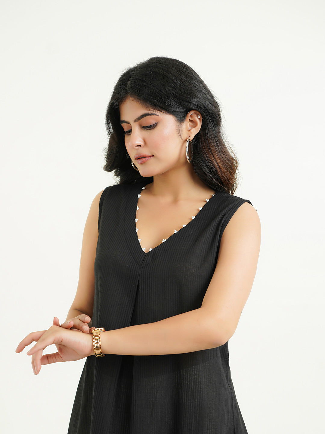 Cotton Pleated Sleeveless Kurta Black