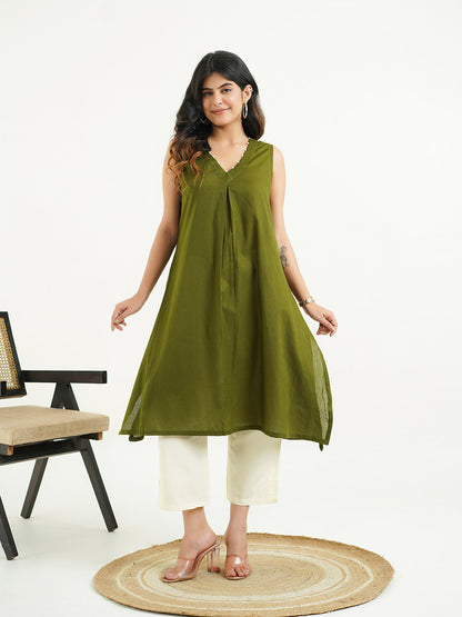 Cotton Pleated Sleeveless Kurta Green