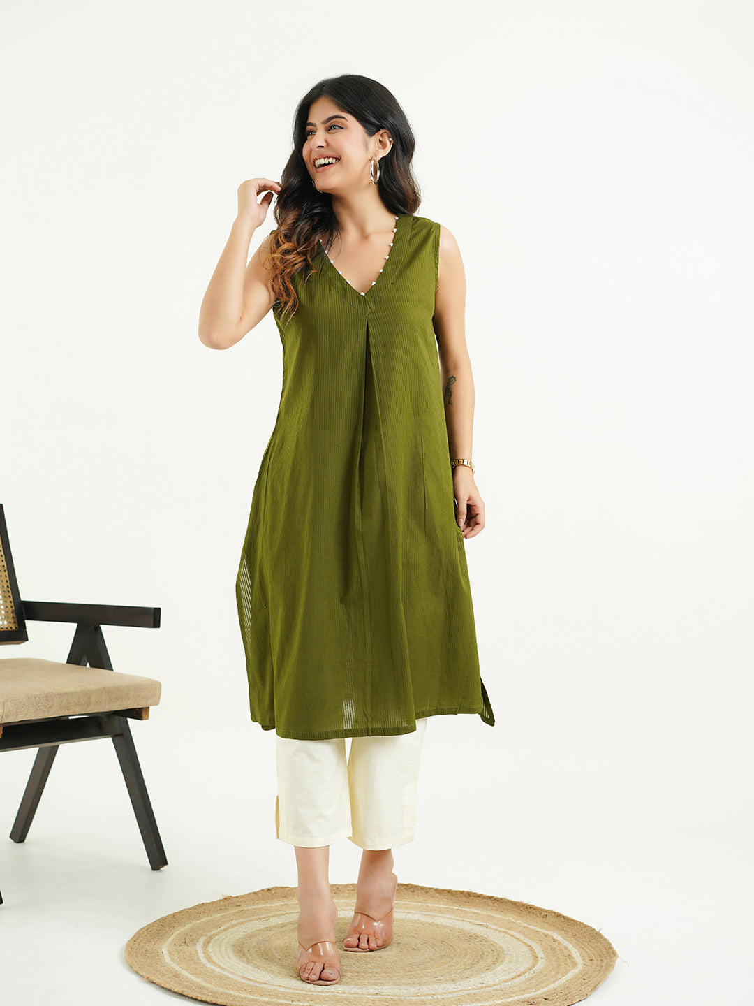 Cotton Pleated Sleeveless Kurta Green
