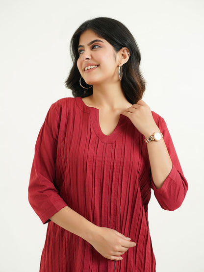 Solid Cotton Everyday Pintucks Kurta Red