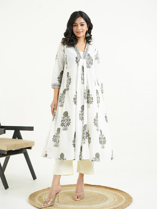Block-Printed Cotton Mughal A-Line Kurta White-Black