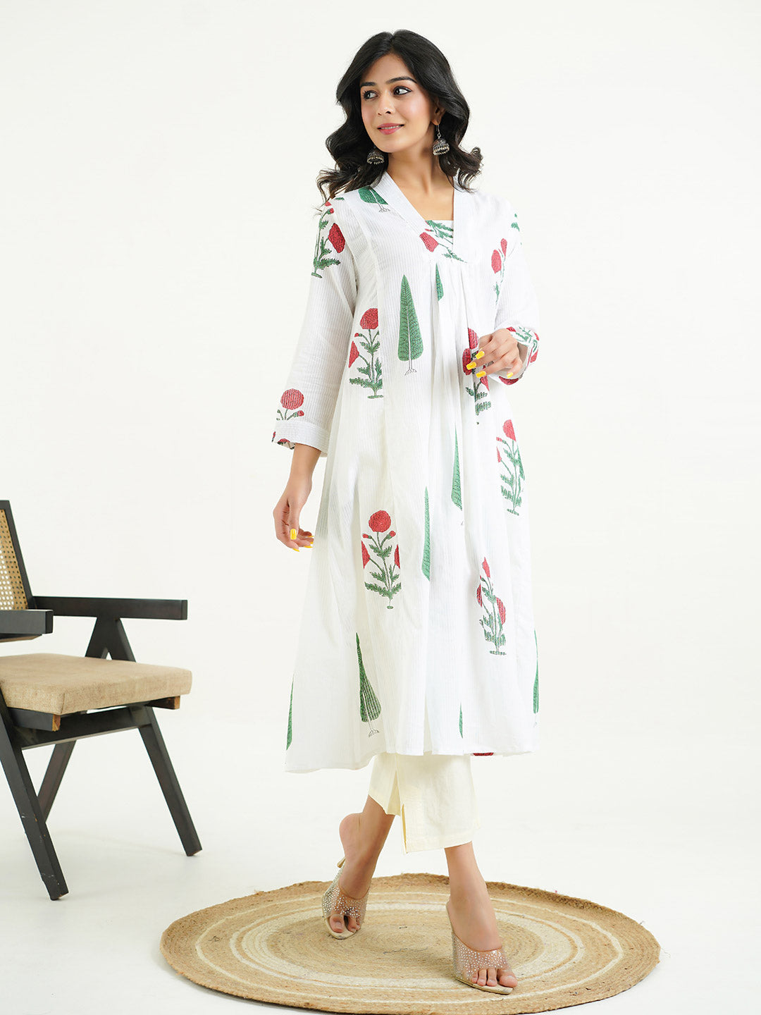Block-Printed Cotton Mughal A-Line Kurta White-Red