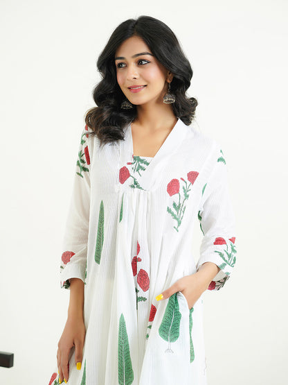 Block-Printed Cotton Mughal A-Line Kurta White-Red
