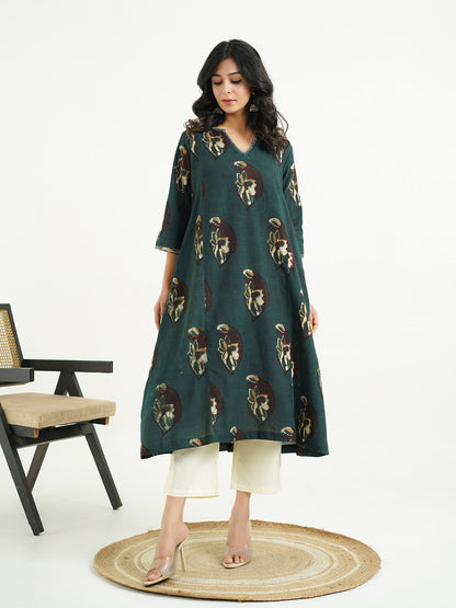 Cotton printed A-line Phiran kurta Indigo