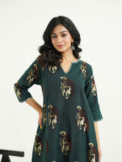 Cotton printed A-line Phiran kurta Indigo