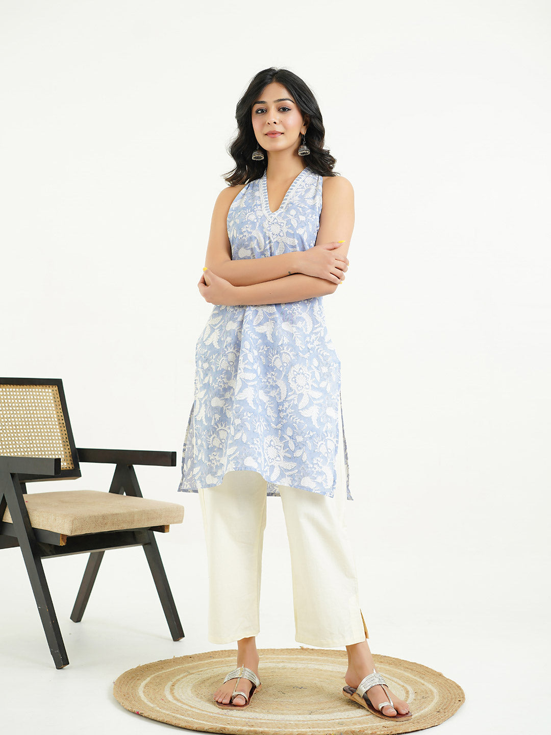 Sleeveless Cotton Halter Neck Kurti Lavender