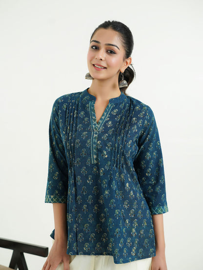 Chinese Collar Pintucks Short Kurta Indigo