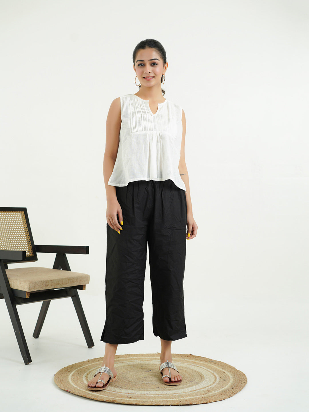 Cotton Solid Ankle Length Pants Black
